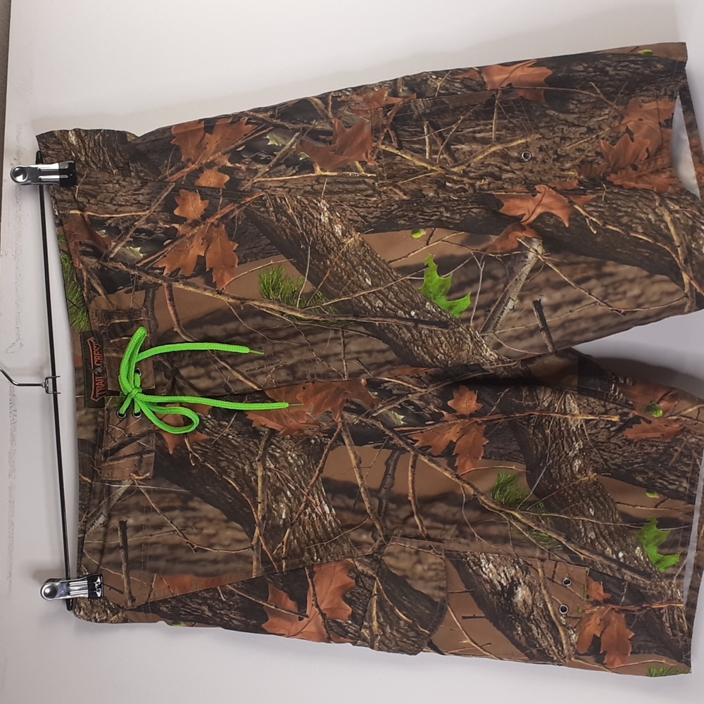 Trail Crest Board Shorts Men's Size Medium Highland Forrest